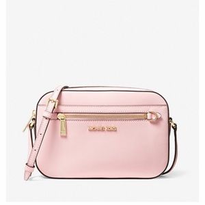 MICHAEL KORS
Jet Set Large Saffiano Leather Crossbody Bag